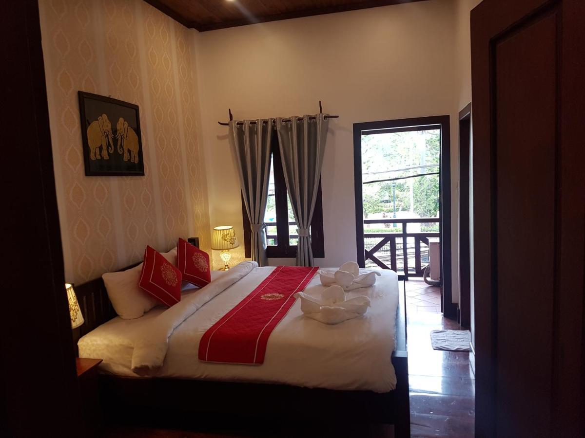 Luang Prabang Pangkham Hotel Exterior photo