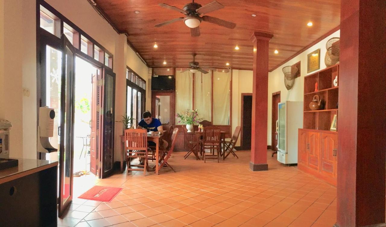 Luang Prabang Pangkham Hotel Exterior photo